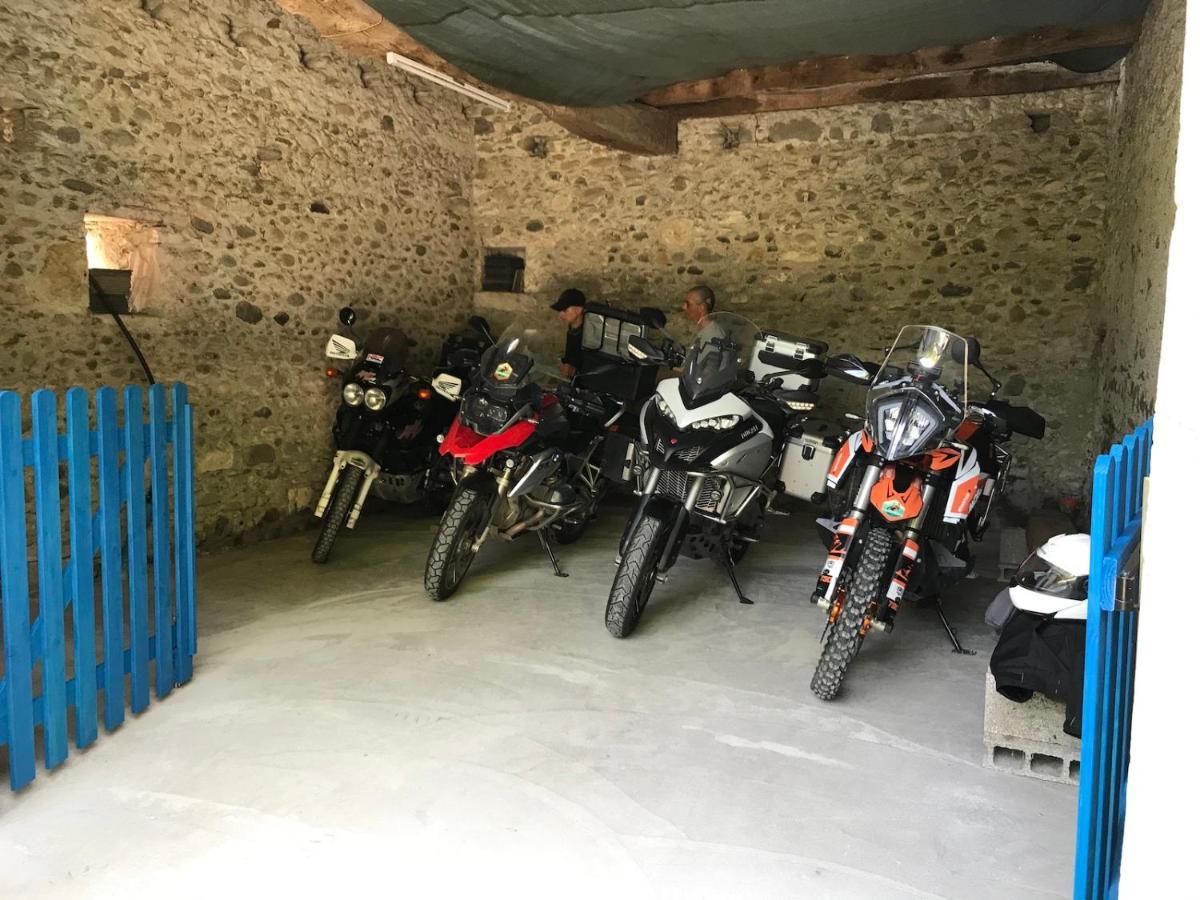 L'Estancat Bed & Breakfast Pardies-Pietat Bagian luar foto