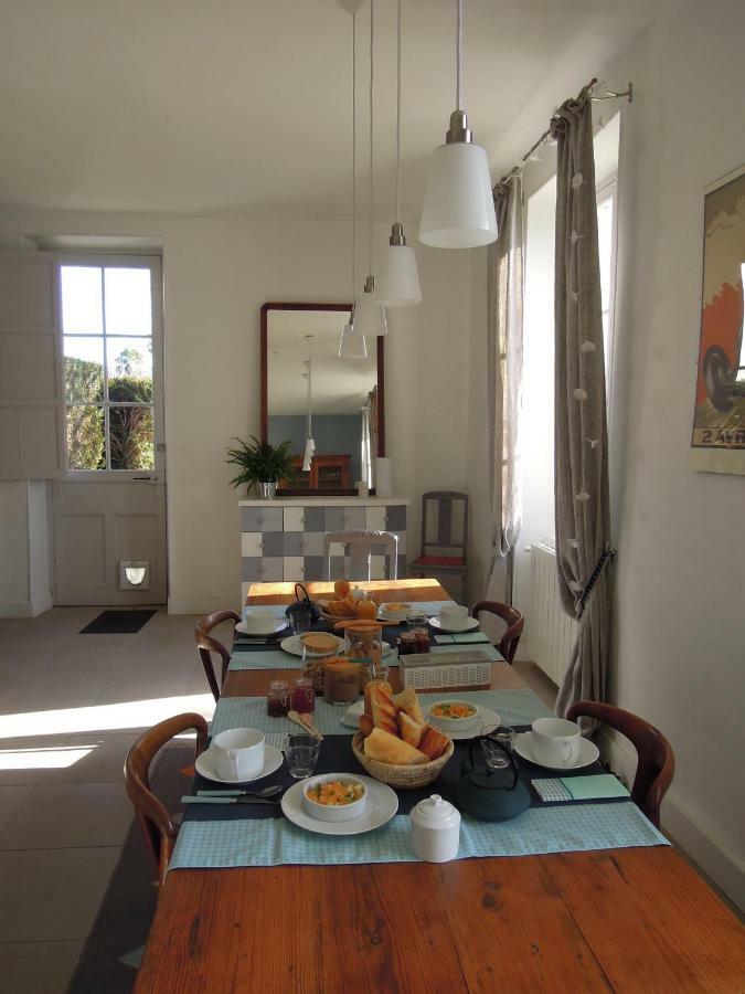 L'Estancat Bed & Breakfast Pardies-Pietat Bagian luar foto